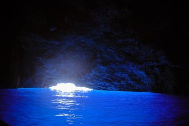 ギリシャの青の洞窟